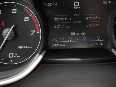 Used 2021 Alfa Romeo Stelvio Ti AWD/4WD image 52