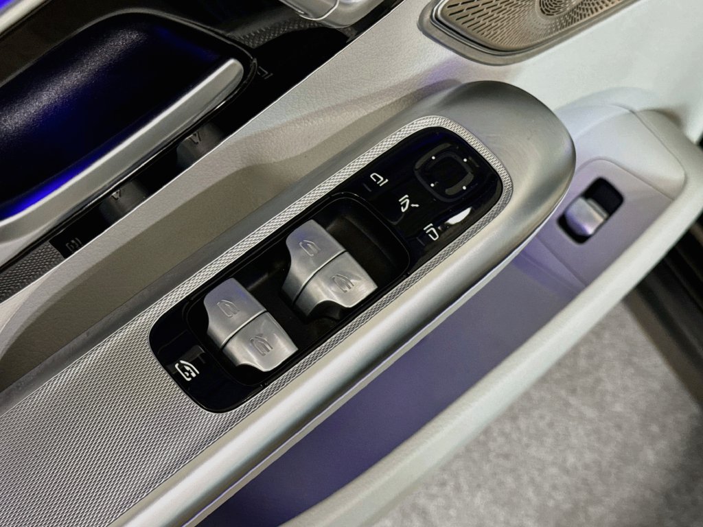 Certified 2023 Mercedes-Benz EQE 350+ 4MATIC Sedan image 20