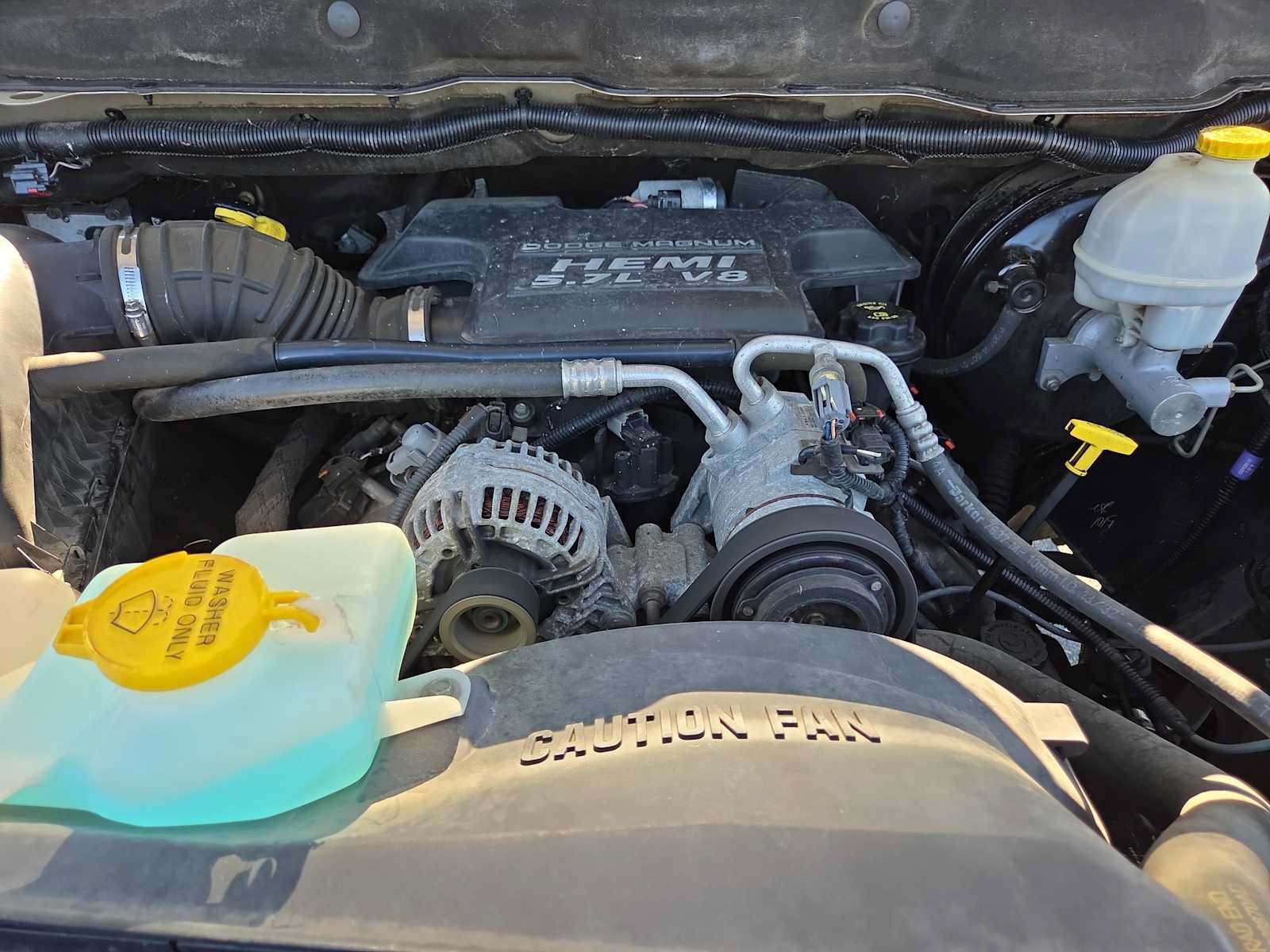 Used 2004 Dodge Ram 1500 Truck SLT AWD/4WD image 17