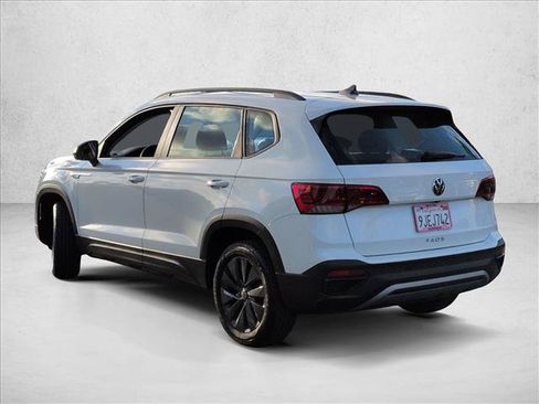 Certified 2023 Volkswagen Taos S FWD image 8
