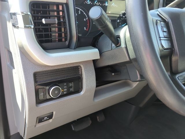 Used 2025 Ford F350 XLT AWD/4WD image 13