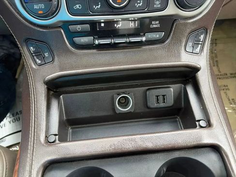 Used 2015 Chevrolet Tahoe LTZ RWD image 21