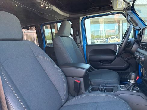 Used 2024 Jeep Wrangler Unlimited Sport AWD/4WD image 47