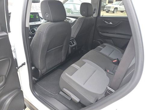 Used 2025 Chevrolet Blazer LT FWD image 28