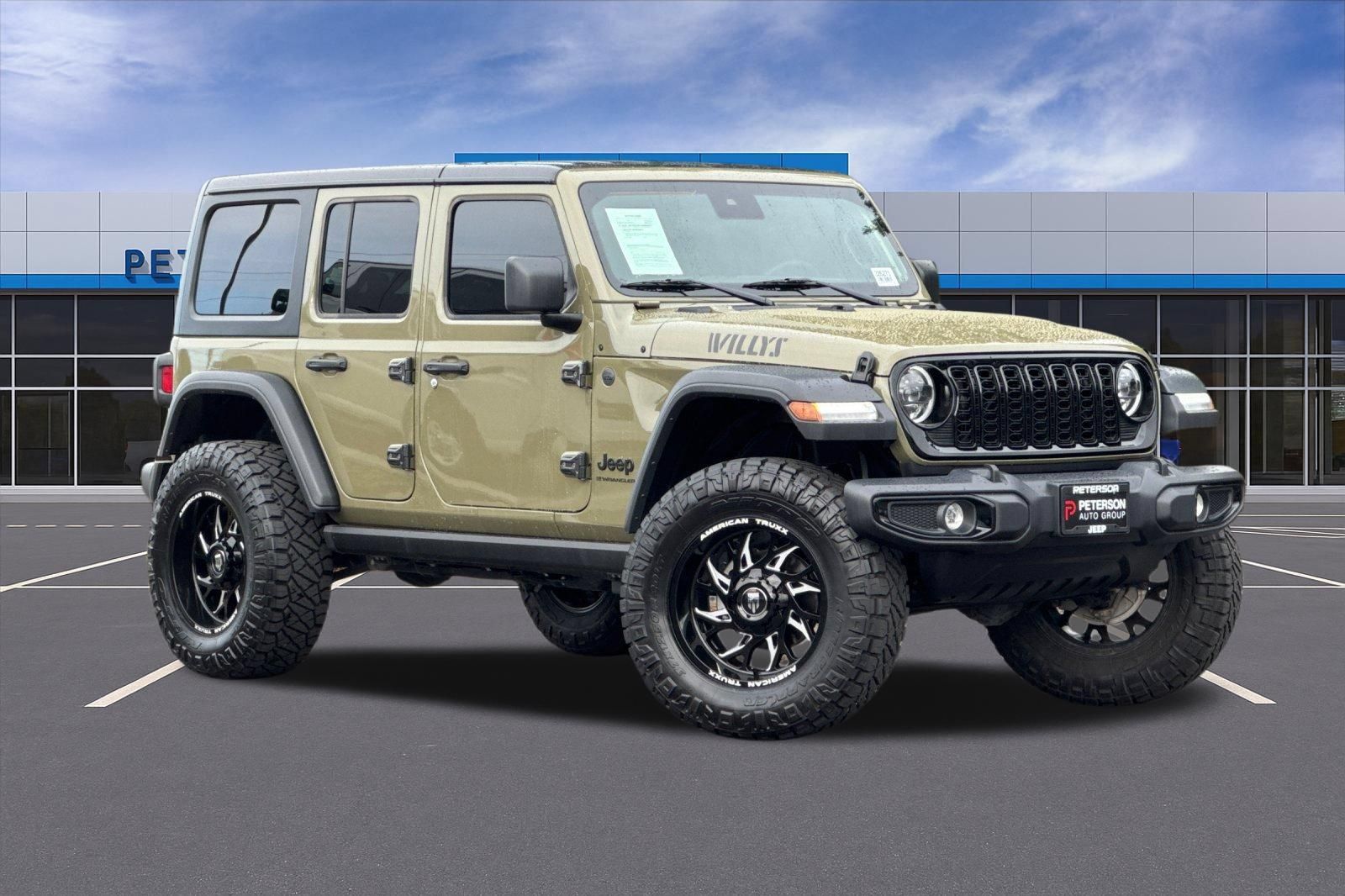 Used 2025 Jeep Wrangler Unlimited Sport AWD/4WD image 2