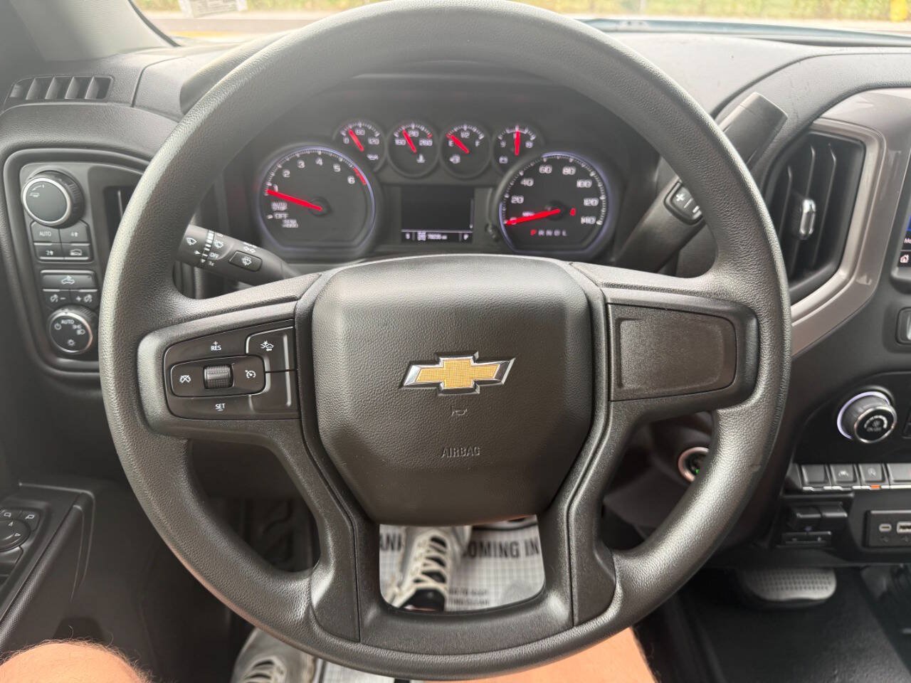 Used 2023 Chevrolet Silverado 1500 W/T w/ Trailering Package AWD/4WD image 13