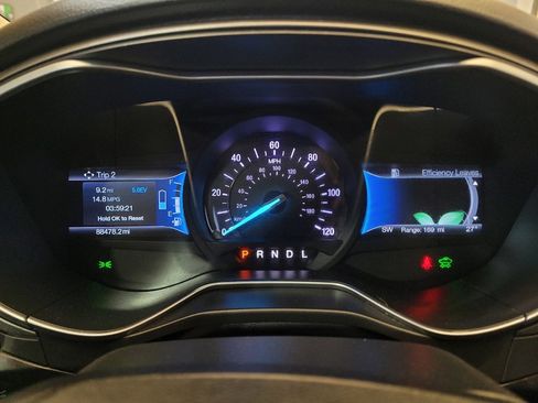 Used 2018 Ford Fusion S image 23