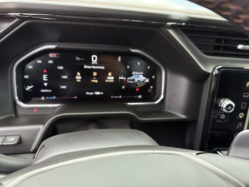 Used 2026 GMC Sierra 1500 AT4 w/ Technology Package AWD/4WD image 20