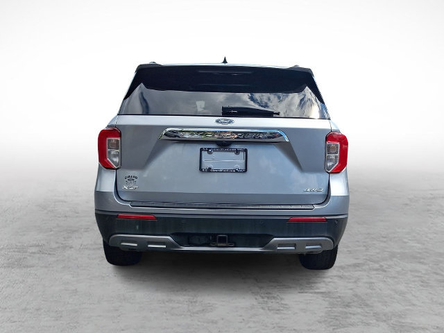 Certified 2023 Ford Explorer XLT w/ Equipment Group 202A AWD/4WD image 5