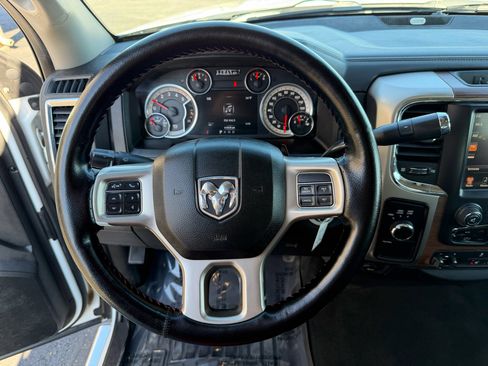Used 2014 RAM 2500 Laramie image 24