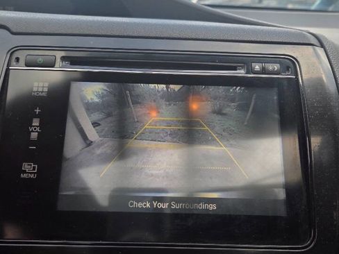 Used 2015 Honda Civic EX image 10