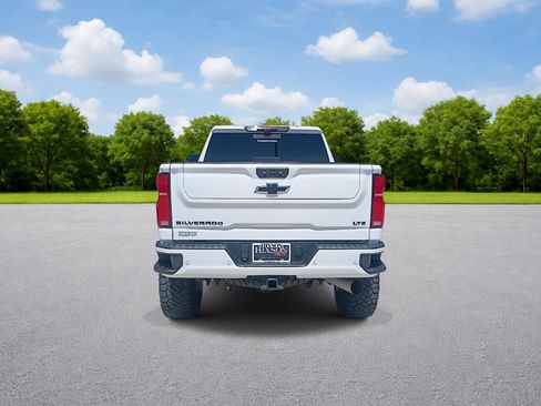 Used 2024 Chevrolet Silverado 2500 LTZ w/ LTZ Plus Package image 6