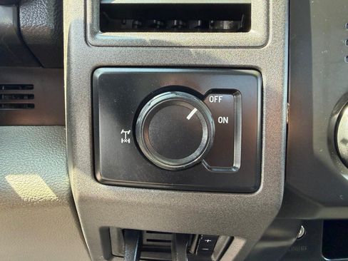 Used 2017 Ford F250 XL AWD/4WD image 28