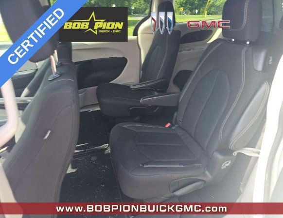 Used 2024 Chrysler Voyager LX FWD image 6