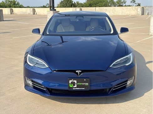 Used 2017 Tesla Model S 90D AWD/4WD image 2