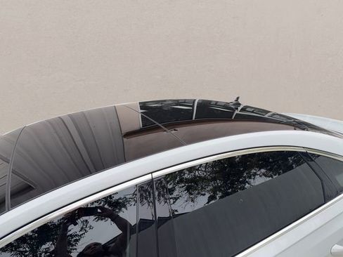 Used 2023 Audi A8 L 3.0T w/ Executive Package image 18