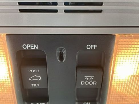 Used 2018 Honda Odyssey EX-L image 33