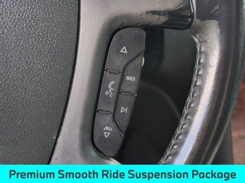 Used 2010 Chevrolet Suburban LT image 20