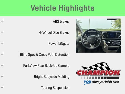 Used 2017 Chrysler Pacifica Touring-L w/ Tire & Wheel Group FWD image 12