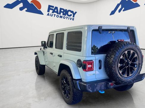 Used 2024 Jeep Wrangler Unlimited Sahara w/ Technology Group AWD/4WD image 9