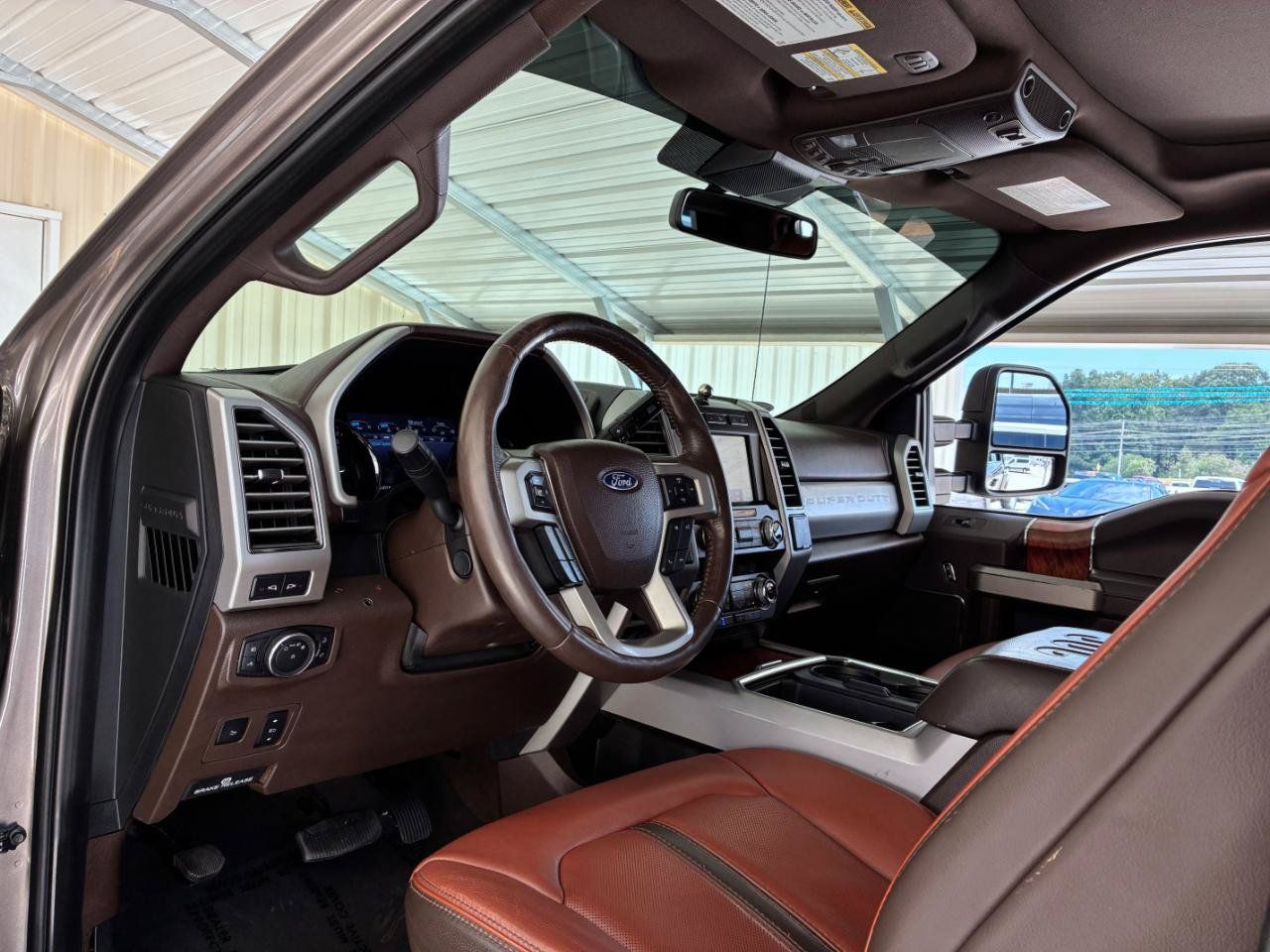 Used 2020 Ford F350 King Ranch w/ King Ranch Ultimate Package AWD/4WD image 16