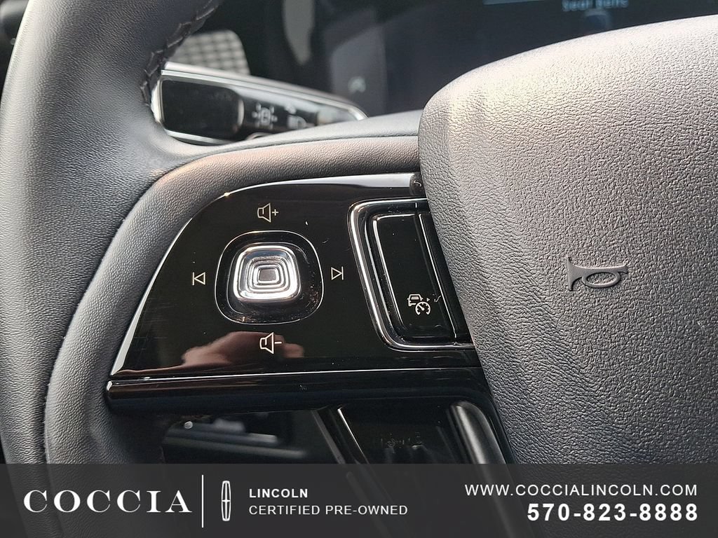 Certified 2023 Lincoln Corsair AWD w/ Equipment Group 101A image 23