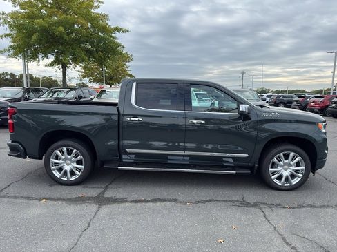 New 2026 Chevrolet Silverado 1500 High Country w/ High Country Premium Package image 9