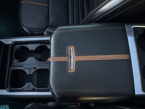 Used 2024 Ford F350 Platinum image 26