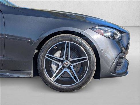 Used 2022 Mercedes-Benz C 300 4MATIC Sedan image 24
