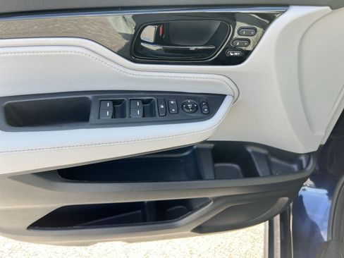 Used 2024 Honda Odyssey Touring image 15