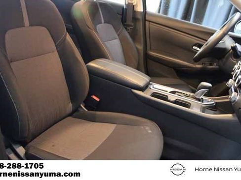 Used 2025 Nissan Sentra SV w/ All-Weather Package image 6