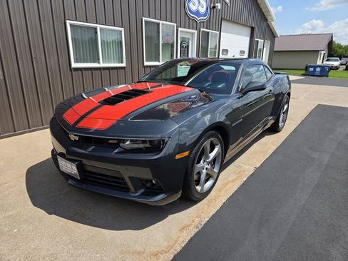 Used 2014 Chevrolet Camaro SS w/ RS Package RWD image 3