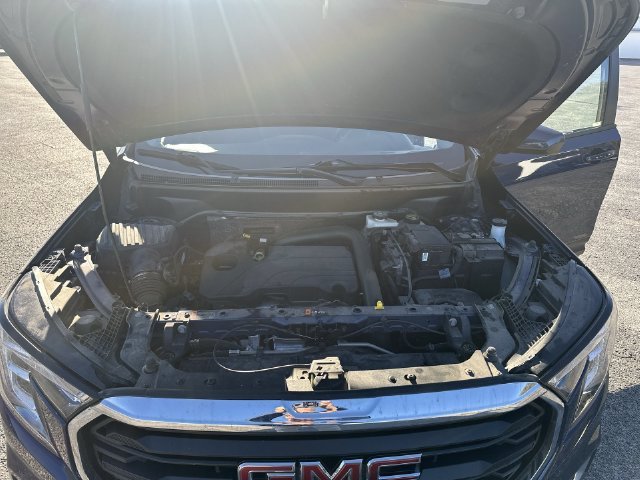 Used 2023 GMC Terrain SLE w/ Driver Convenience Package FWD image 26