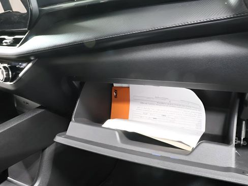 Used 2025 Chevrolet Equinox LT image 27