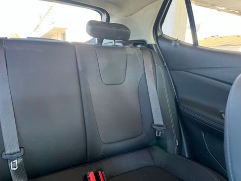 Used 2025 Buick Encore GX Preferred image 35