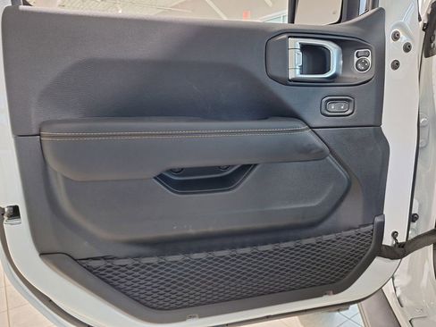 New 2025 Jeep Wrangler Unlimited Rubicon 392 image 18