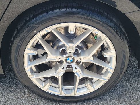 Used 2025 BMW 330i Sedan RWD image 8