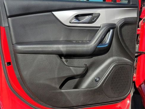 Used 2024 Chevrolet Blazer LT image 11