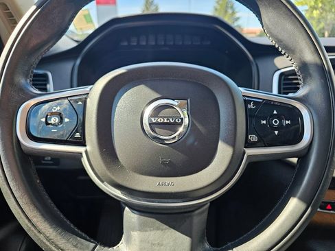 Used 2021 Volvo XC90 T6 Momentum w/ Advanced Package AWD/4WD image 19