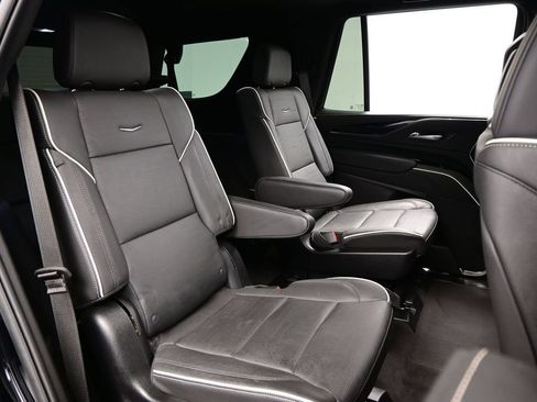 Used 2024 Cadillac Escalade Sport w/ Touring Package AWD/4WD image 32