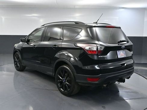 Used 2017 Ford Escape Titanium AWD/4WD image 7