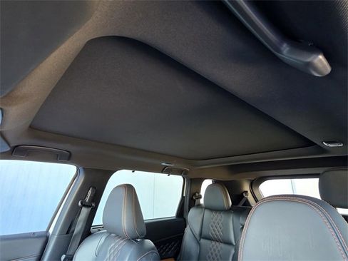 Used 2022 Mitsubishi Outlander SEL image 8