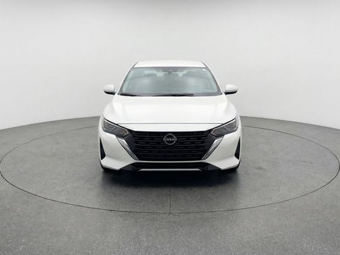 Used 2025 Nissan Sentra SV FWD image 2