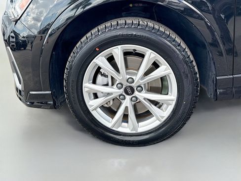Used 2025 Audi Q3 2.0T Premium AWD/4WD image 42