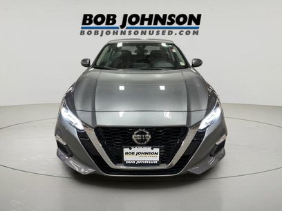 Used 2022 Nissan Altima 2.5 SV