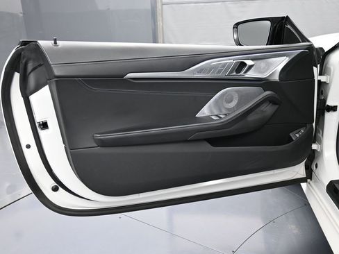 Used 2025 BMW M8 Competition image 16