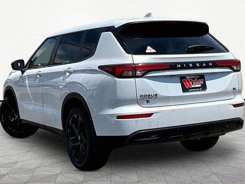 New 2026 Nissan Rogue SL AWD/4WD image 4