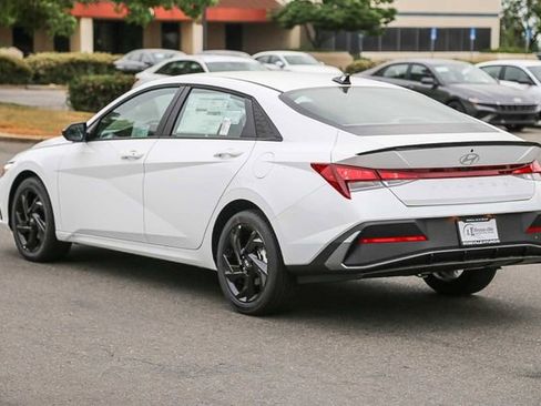 New 2026 Hyundai Elantra Sport FWD image 10