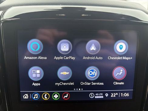 Used 2023 Chevrolet Traverse LT image 20