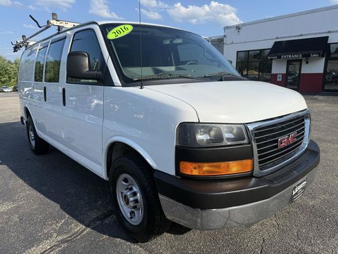 Used 2016 GMC Savana 2500 RWD image 13